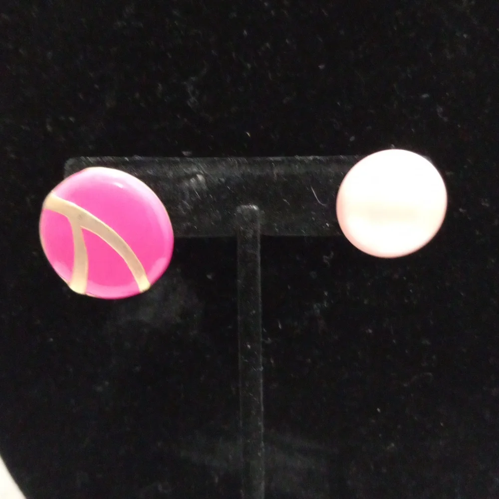 Two Pairs of Pink Earrings. Light Pink & Hot Pink.